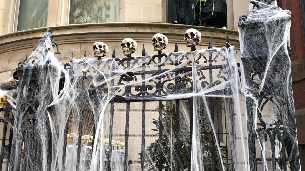 NYC Haunted Houses Where to Find the Scariest Decorations This