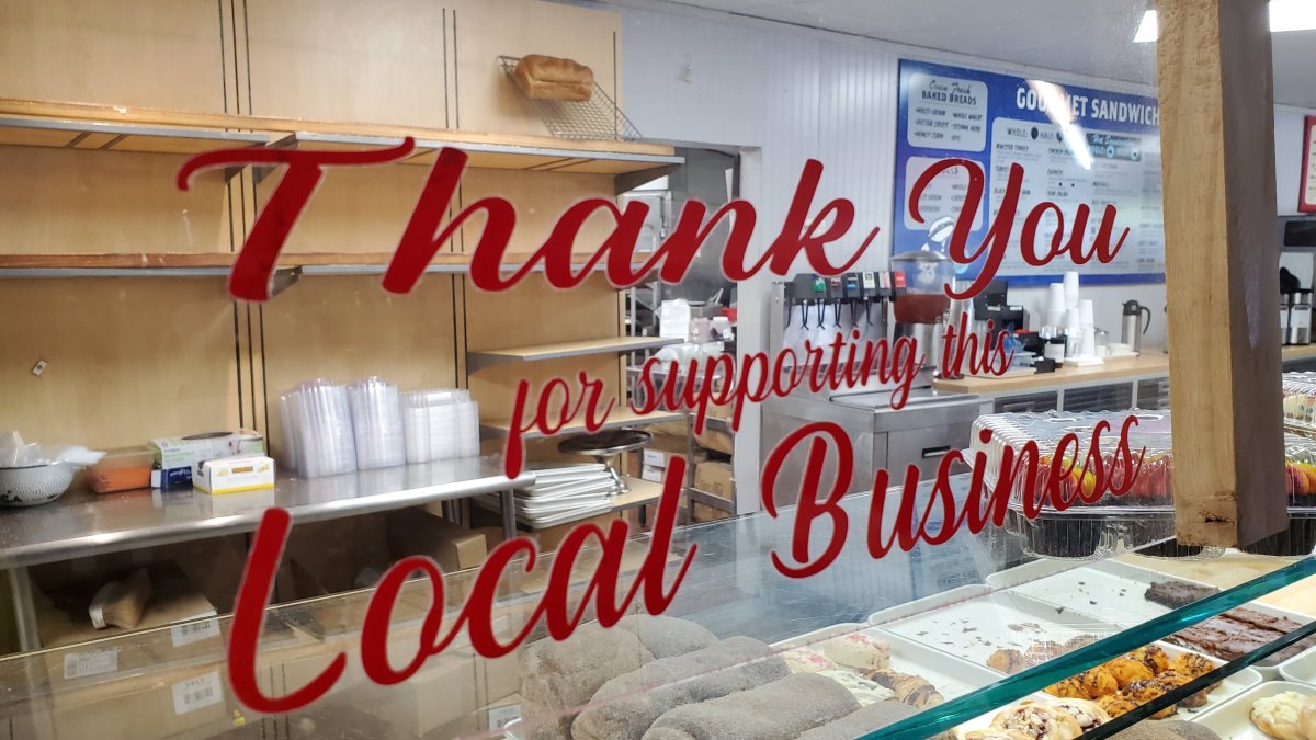Smaller Businesses Aim for Last-Minute Holiday Shoppers – NBC New York - Vimarsana News