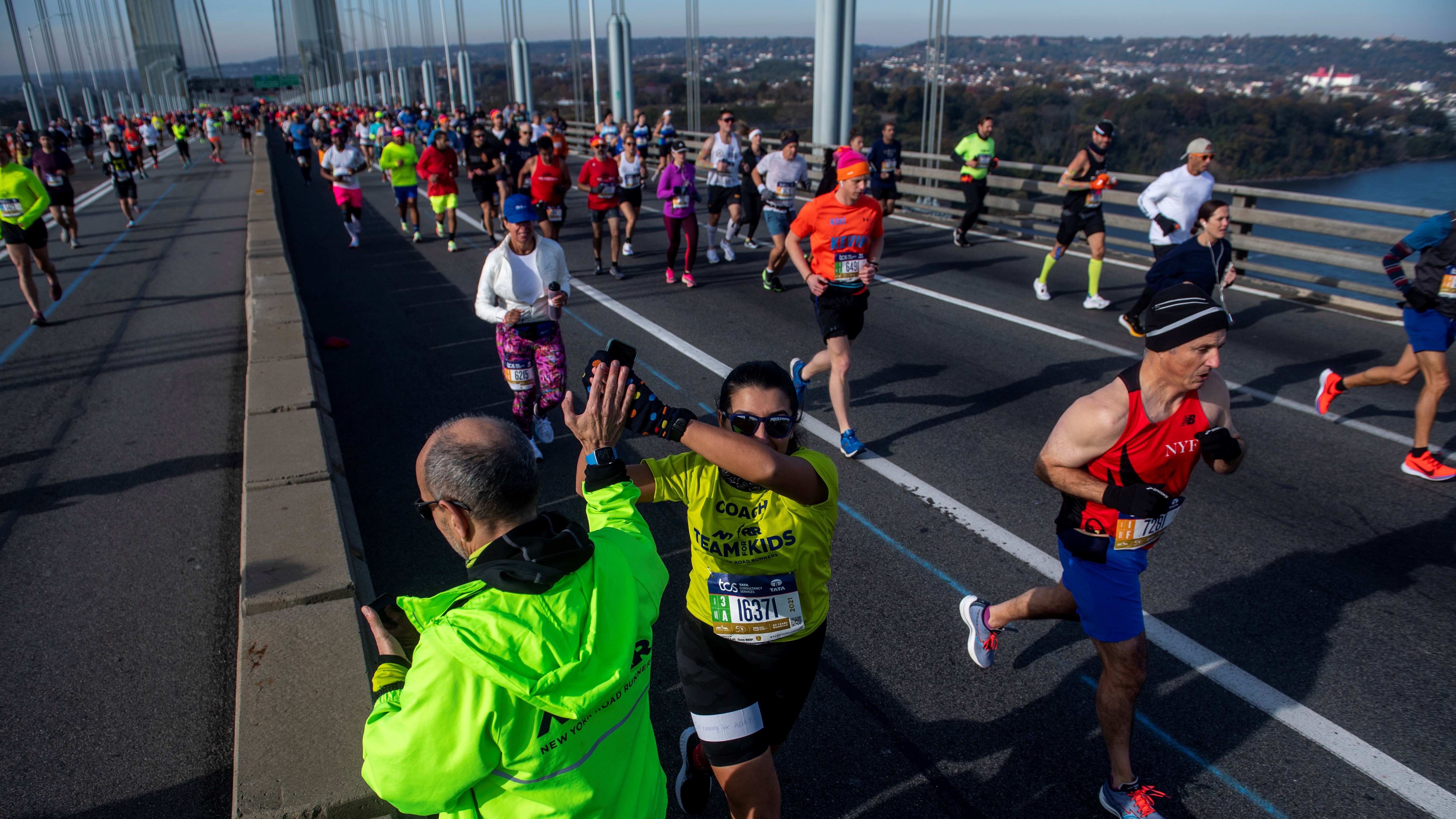 Scenes From the 50th TCS New York City Marathon – NBC New York