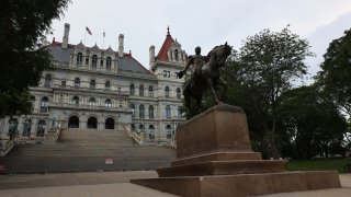 Incoming NY Governor Kathy Hochul Gives First Press Conference After Cuomo's Resignation