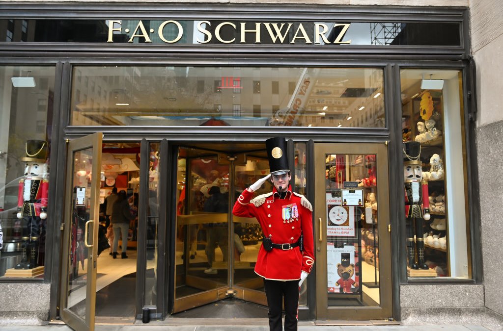 How to Score a Private Visit to Famed NYC Toy Store – NBC New York - Vimarsana News