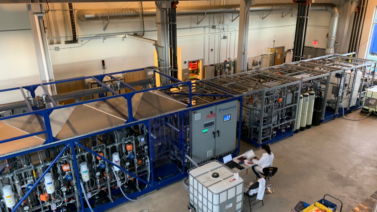 Why Bill Gates Invested in This Tiny Start-Up That Helps Turn Lithium Into Batteries - Vimarsana News