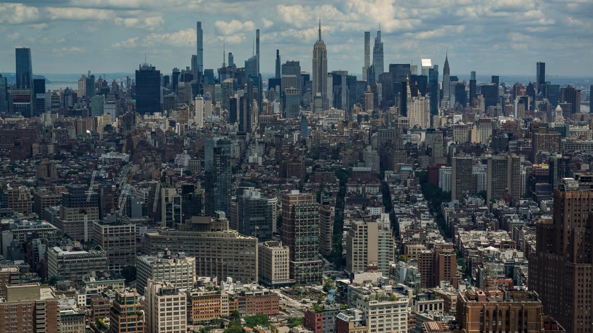 NYC Weighs Cutting Off Natural Gas Hookups for New Buildings - Vimarsana News