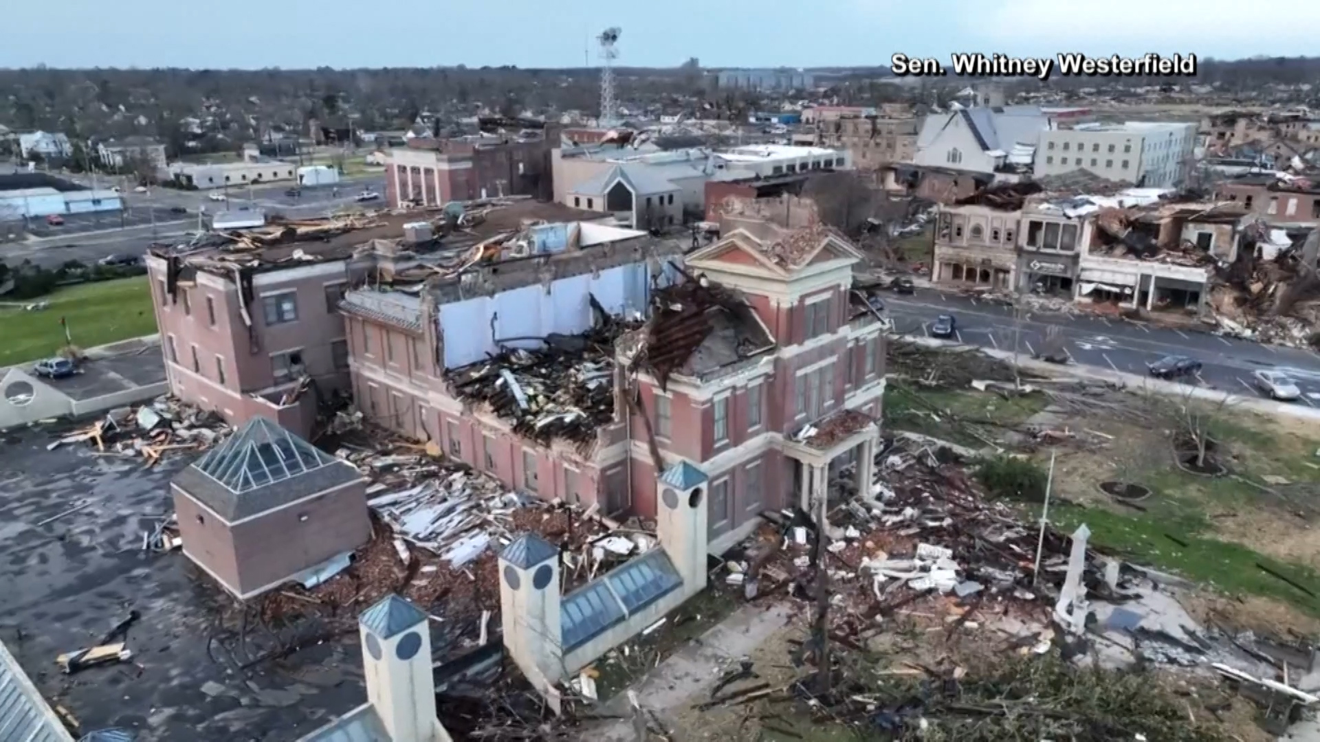 Jets' Fant helping aid tornado-ravaged Kentucky hometown