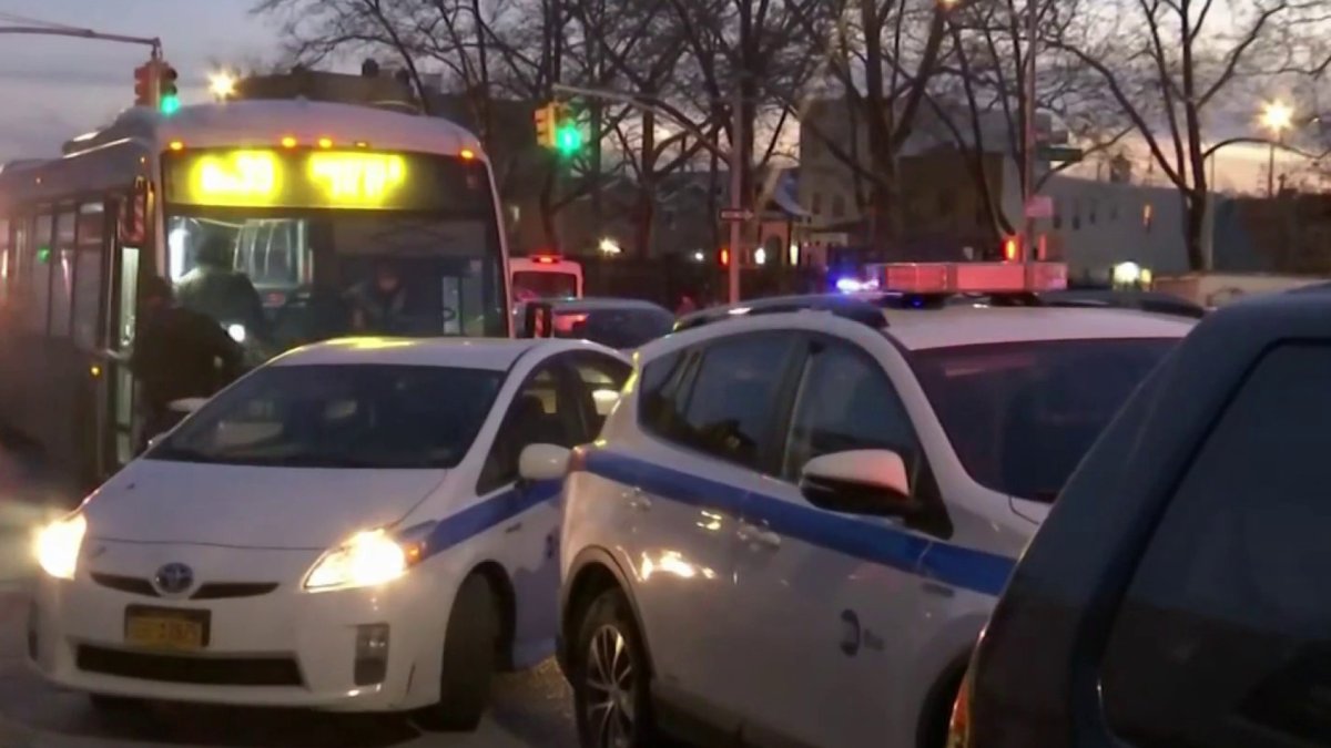 Shooting on MTA Bus in the Bronx – NBC New York