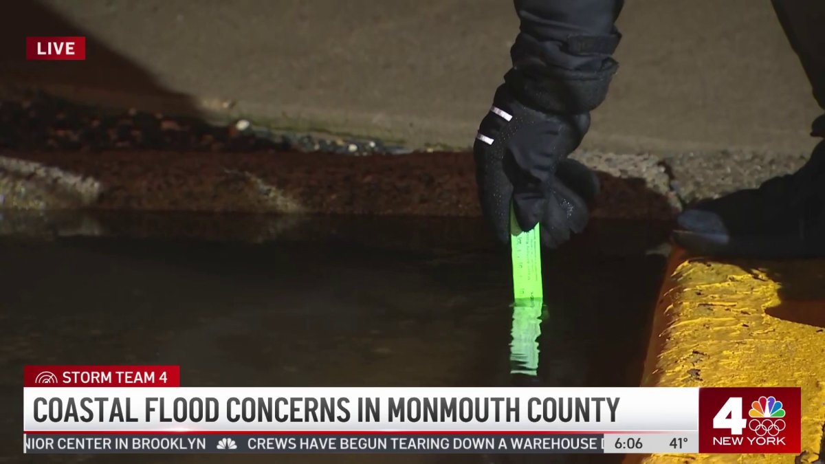 Messy Winter Storm Floods Highways, Knocks Out Power for Thousands ...