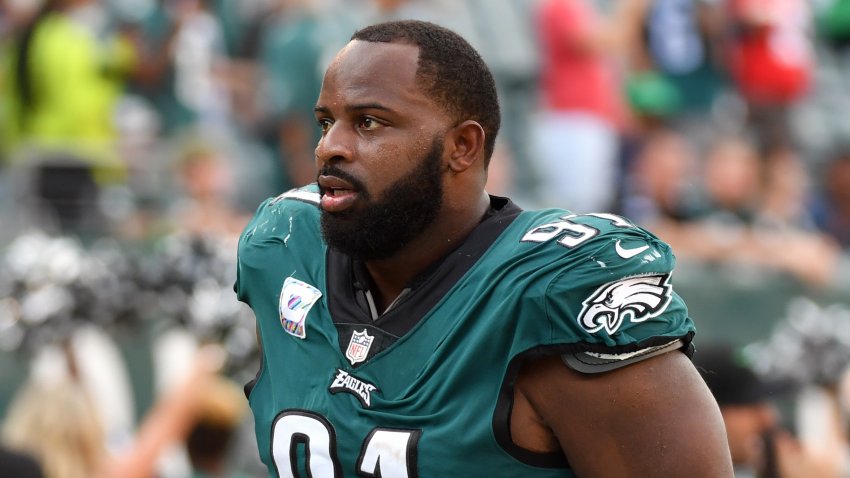 Oct 3, 2021; Philadelphia, Pennsylvania, USA; Philadelphia Eagles defensive tackle Fletcher Cox (91) runs off the field after loss against the Kansas City Chiefs at Lincoln Financial Field. Mandatory Credit: Eric Hartline-USA TODAY Sports