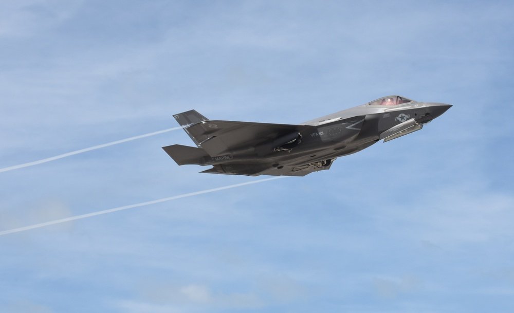 7 Sailors Injured in Accident Involving F-35C Landing on USS Carl Vinson - Vimarsana News