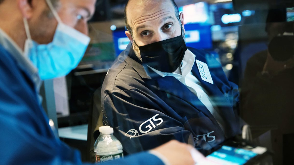 'Reflation' Trades Are Starting to Work Again. Here's Where the Money's Going – NBC New York - Vimarsana News