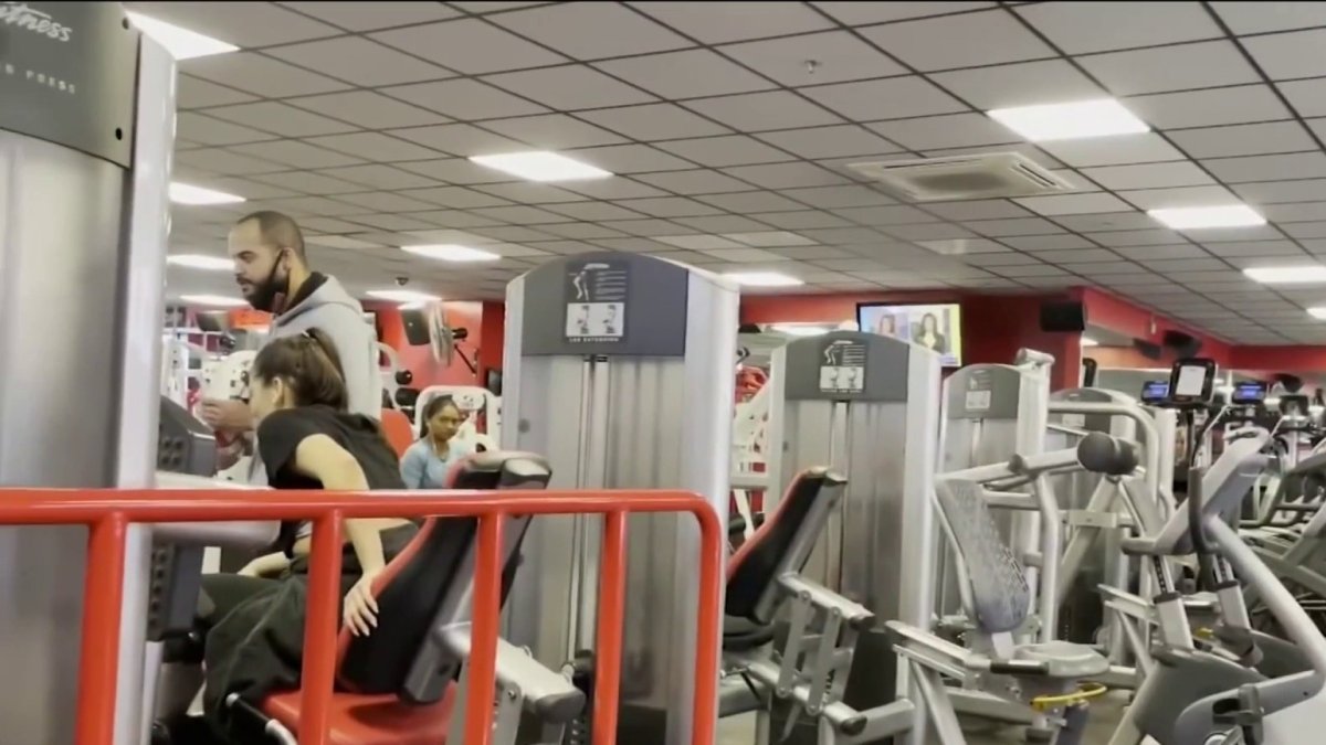 Newark Extends Mask Mandates Despite COVID Dropoff NBC New York