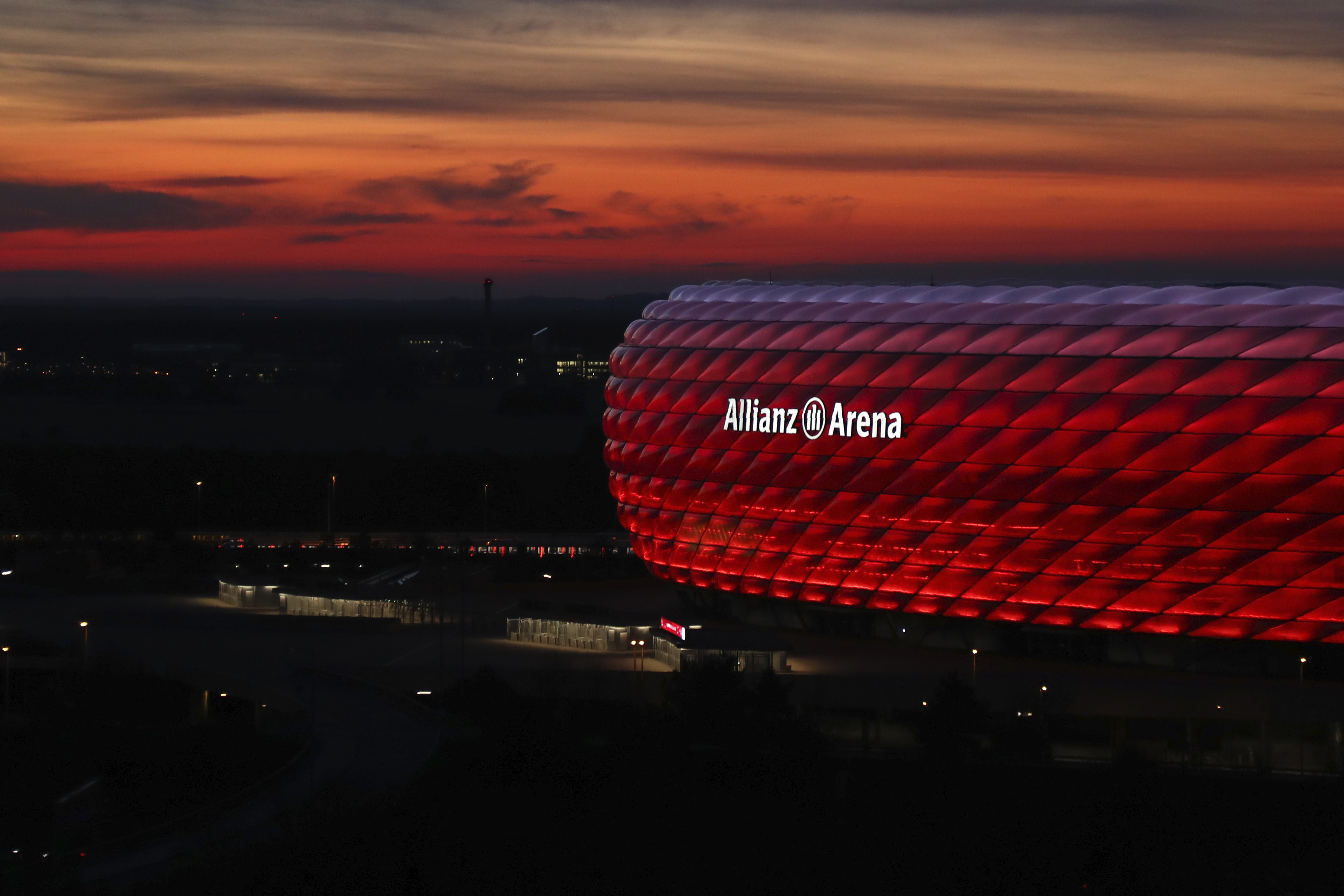 GOAL - The Allianz Arena will host the first NFL regular-season