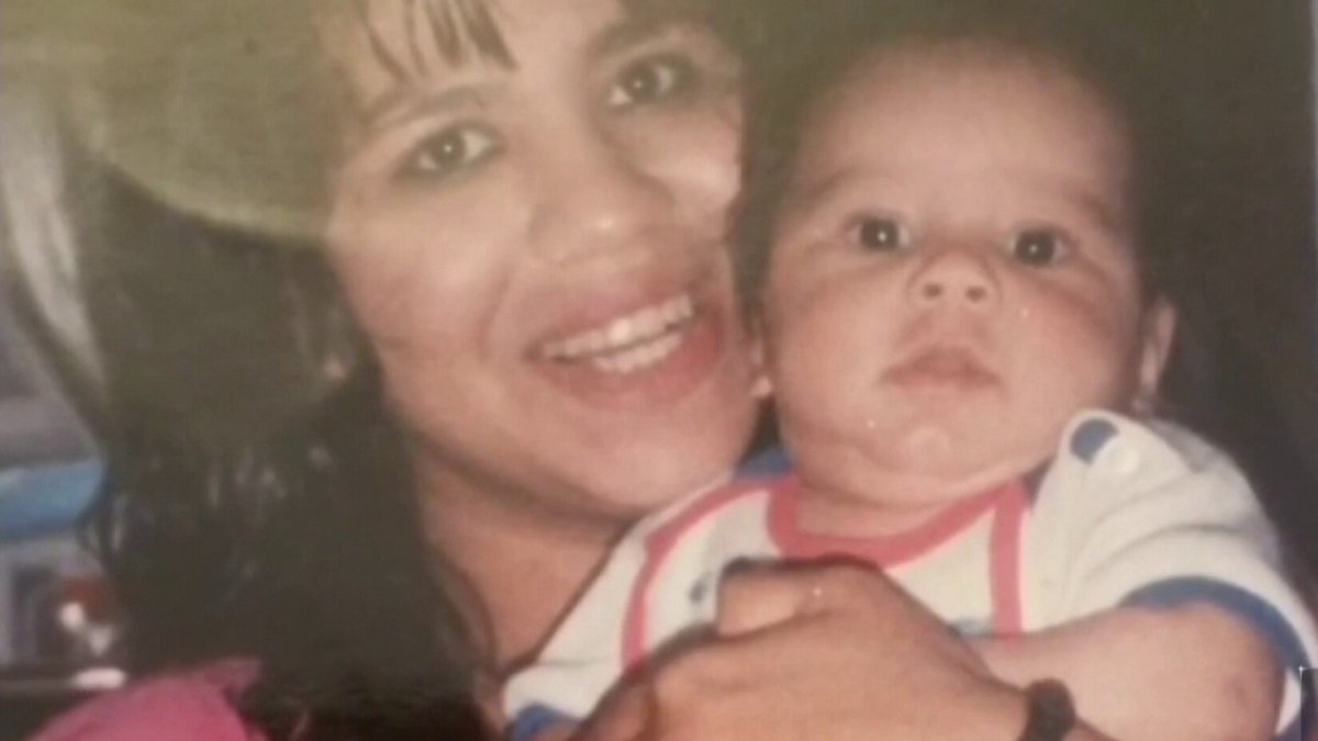 Execution of Texas Mother Melissa Lucio Delayed – NBC New York - Vimarsana News