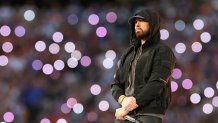 How Eminem's Daughter Hailie Supported Him During 2022 Super Bowl Show - E!  Online