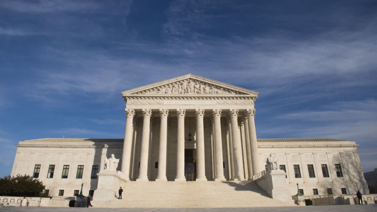 What Is Section 230? The 1996 Communications Decency Act, Explained – NBC New York - Vimarsana News