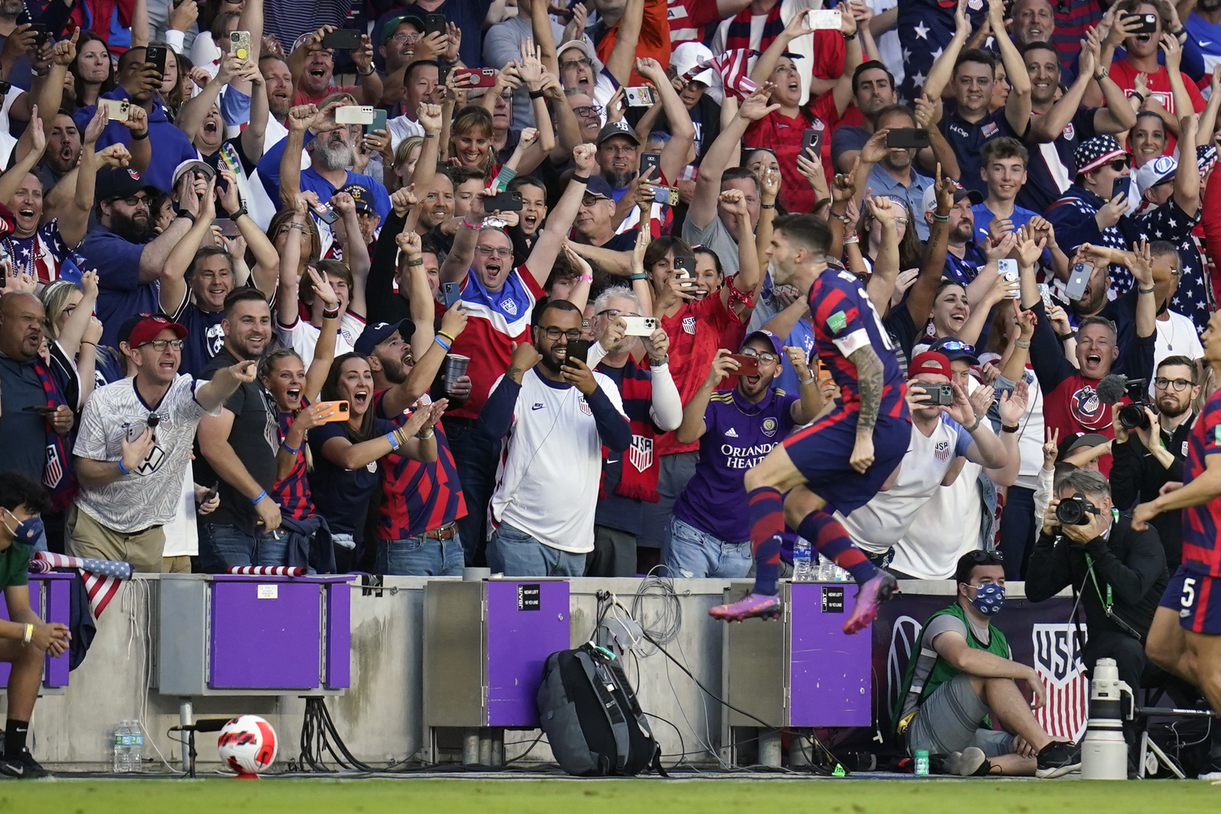 Christian Pulisic Leads U.S. Past Panama and to Brink of World Cup - The  New York Times