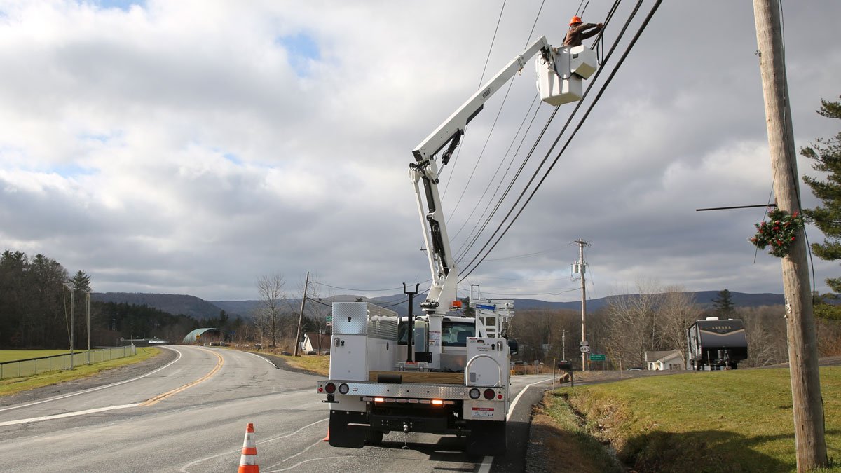 Battling Buffering: New York Makes a Broadband Push - Vimarsana News