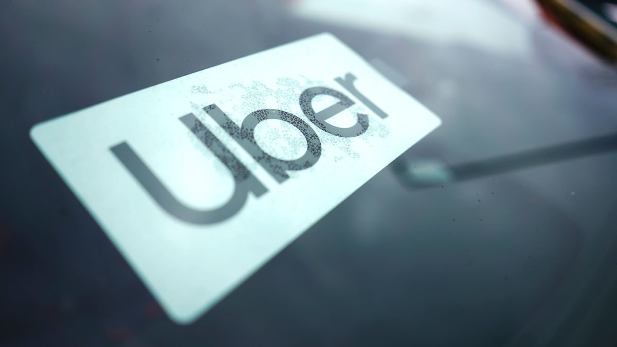 Utah man robs SLC bank on Halloween, takes Uber home – NBC New York - Vimarsana News