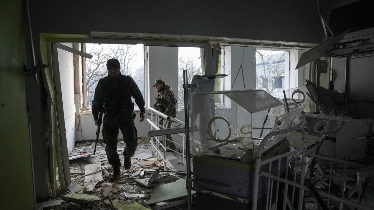 'Beyond an Atrocity': At Least 17 Injured in Russian Attack on Children's Hospital – NBC New York - Vimarsana News