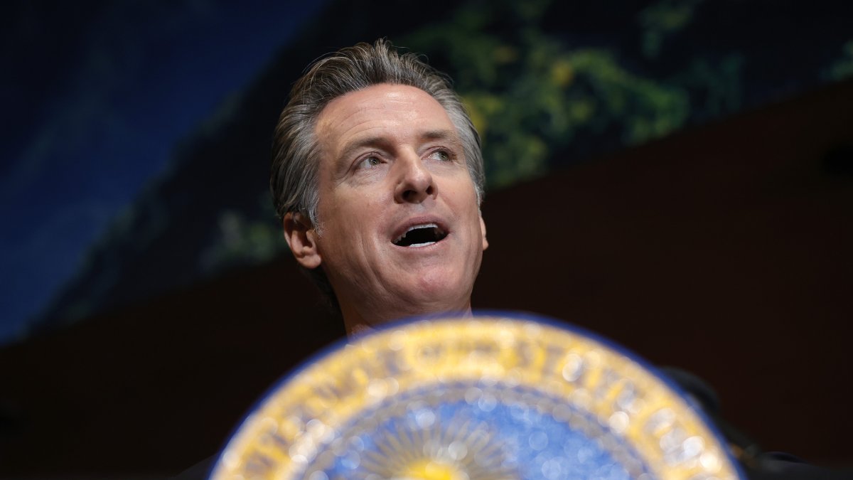 California Governor Backs Plan for State to Pay for Some Abortions - Vimarsana News