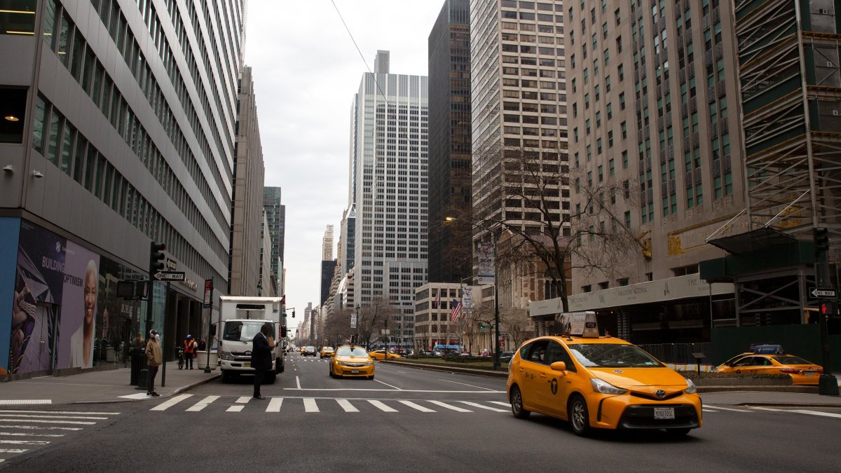 Midtown Office-to-Apartment Conversion Concept Gains Hochul and Adams Support - Vimarsana News