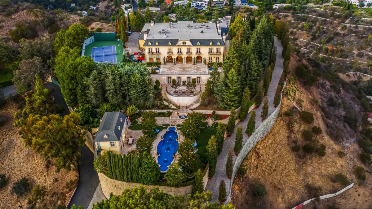 Inside the $87 Million Hilltop Palace for Sale in Beverly Hills - Vimarsana News