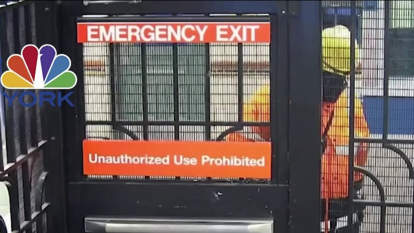 Brooklyn Shooting Suspect Called Crime Stoppers on Himself: Sources