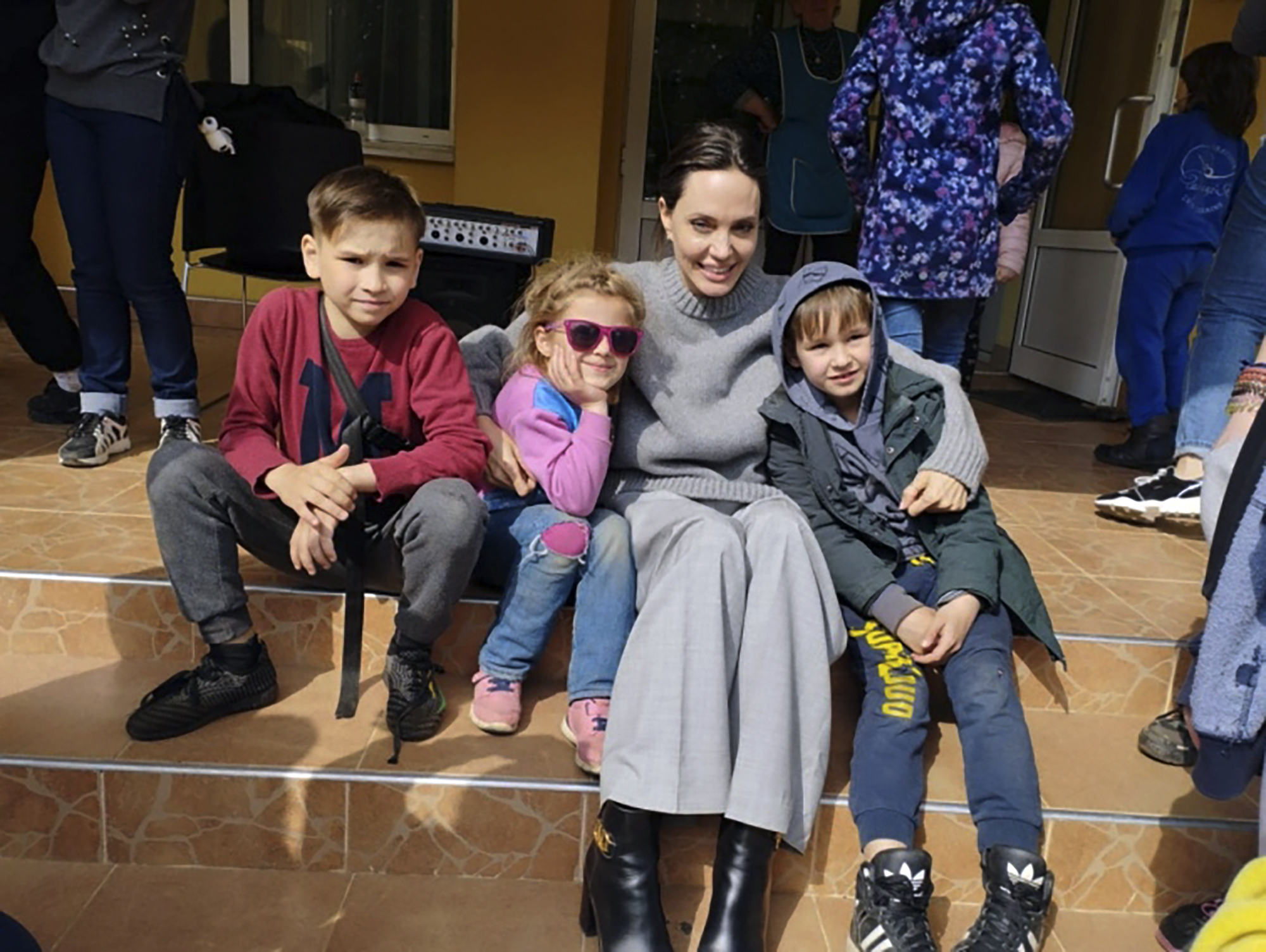 Angelina Jolie Leaves Role as UN Refugee Agency Envoy – NBC New York