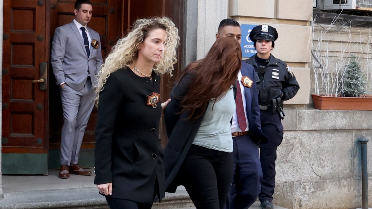 Lauren Pazienza Pleads Guilty In Sidewalk Attack On Barbara Gustern Nbc New York 