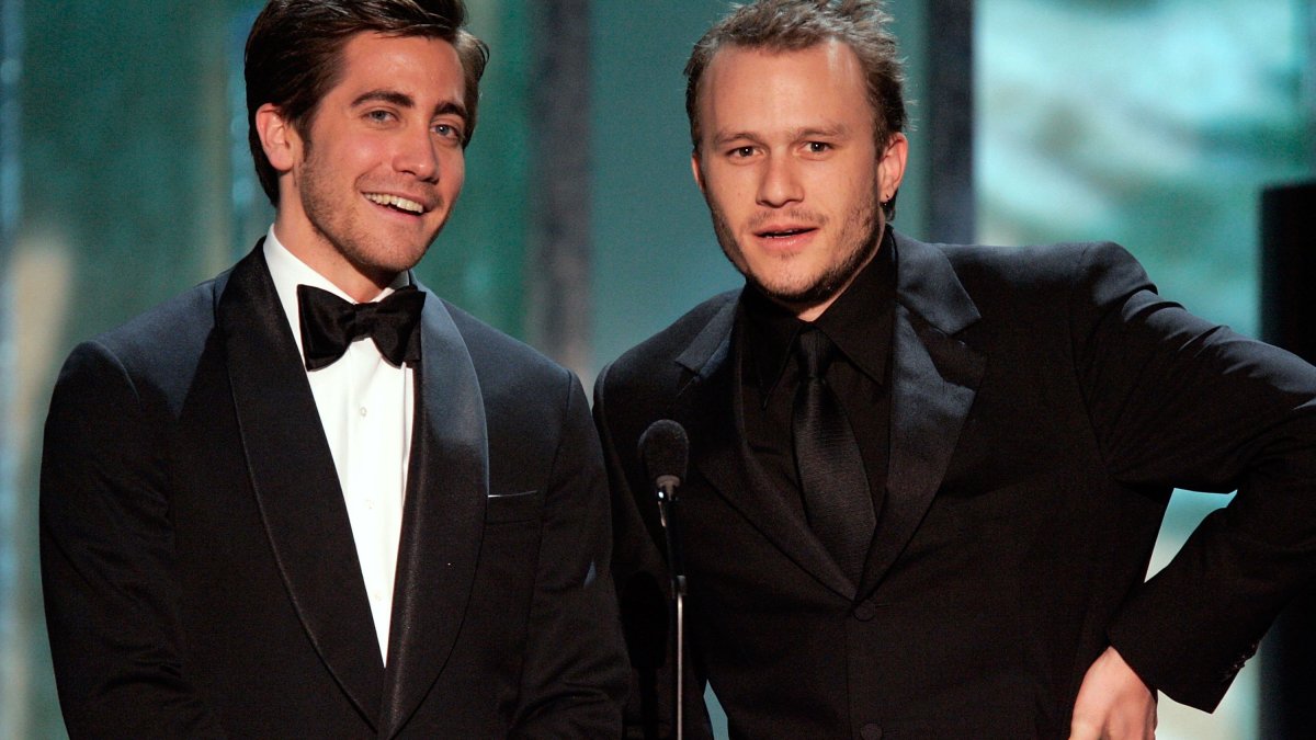 Jake Gyllenhaal Recalls ‘Brokeback Mountain’ Experience With Heath