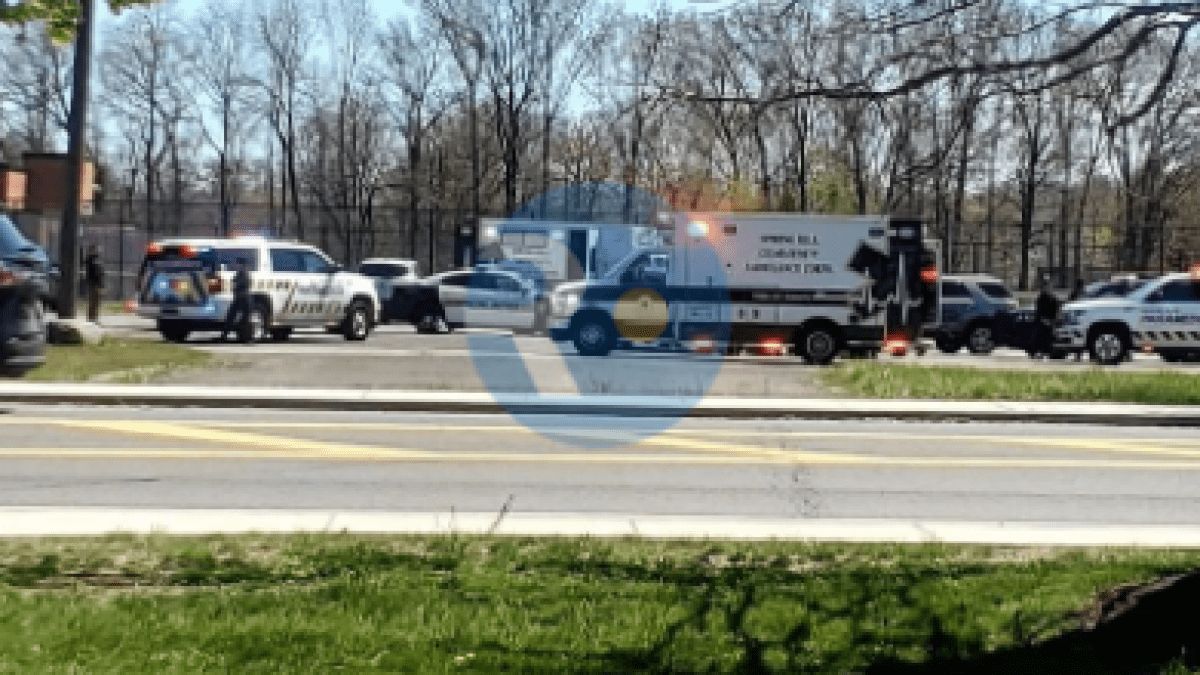 Spring Valley High School Stabbing Hurts 3 District NBC New York