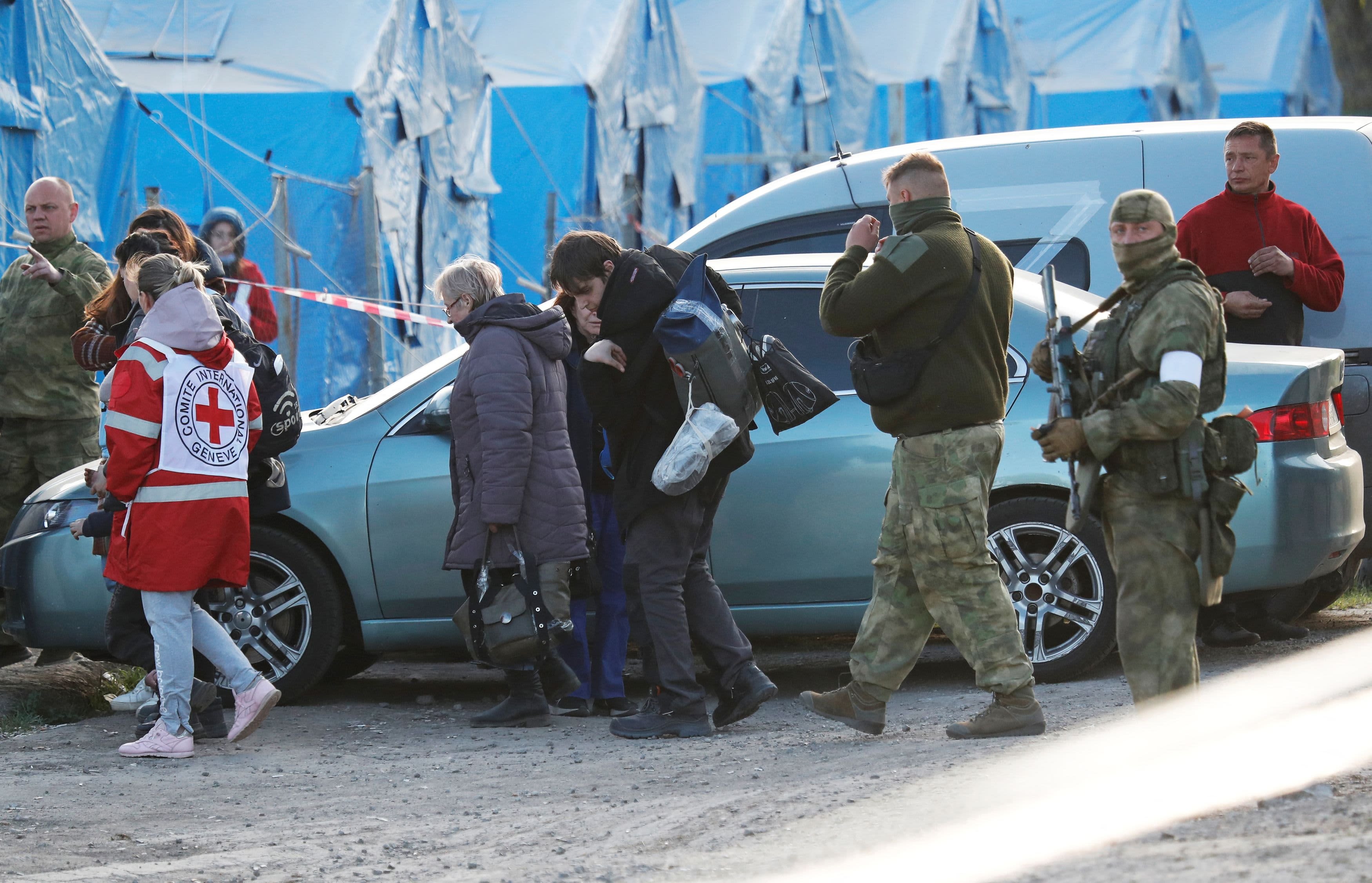 Women and Children Evacuated From Mariupol Plant; Ukrainian Forces Pursue Counteroffensive Around Kharkiv - Vimarsana News