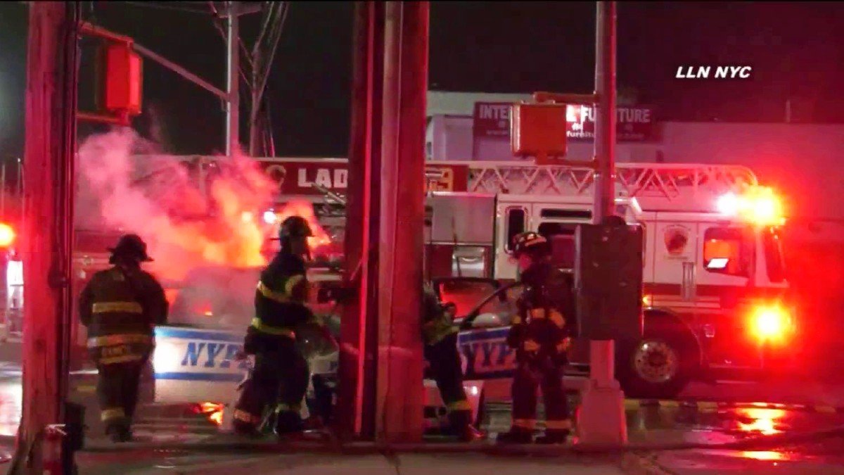 Brooklyn Crash Hurts 2 NYPD Officers, Woman Arrested – NBC New York