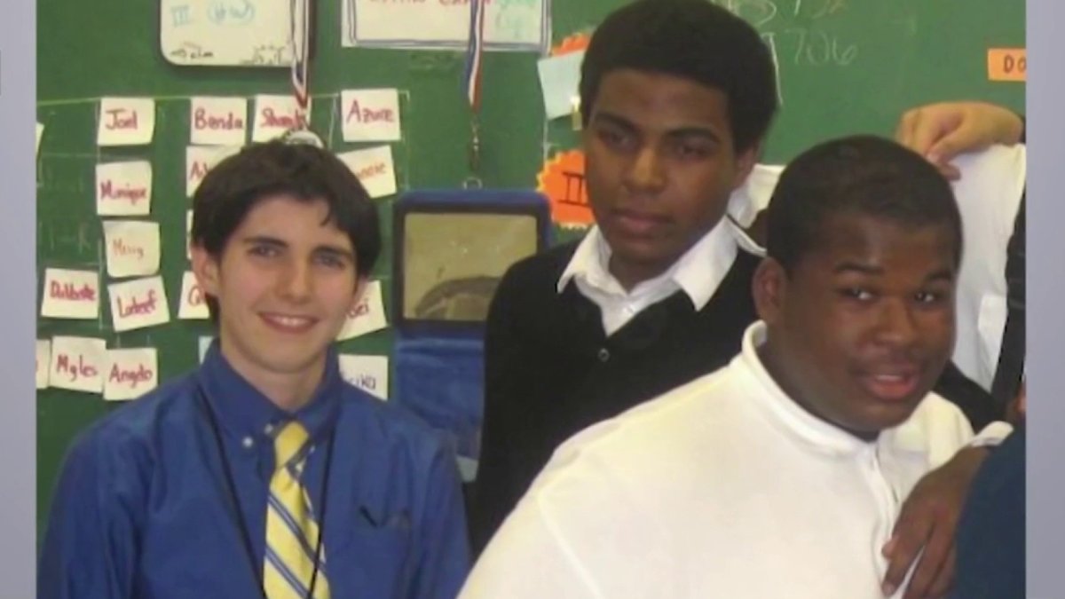 NYC Teacher Nearly Went Broke Helping His Students. Then Humans of New York Stepped Up for Him