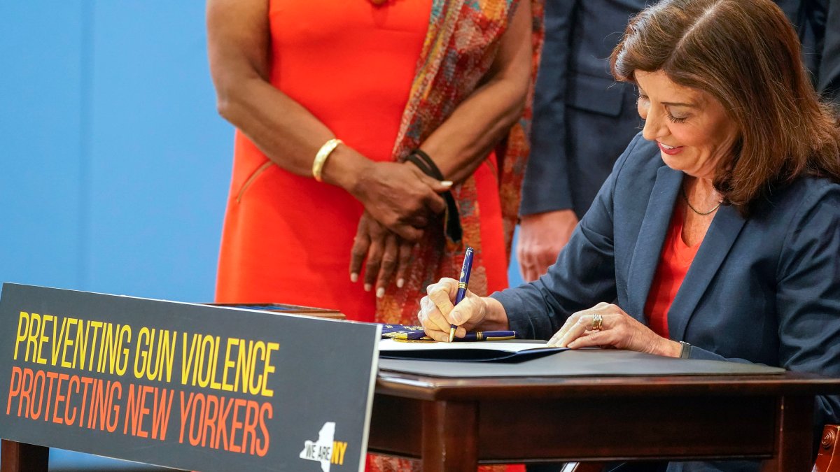 States With Strict Gun Laws Consider Next Steps After Supreme Court Ruling - Vimarsana News