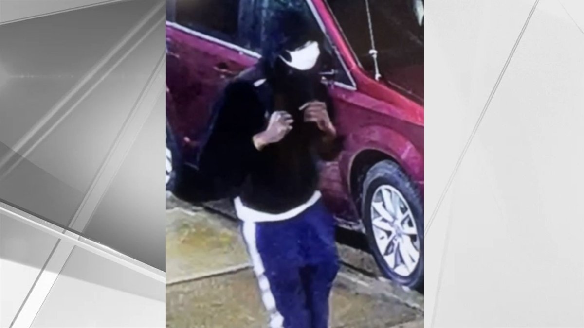 NYPD Searching for Man Wanted in Brooklyn Burglaries – NBC New York