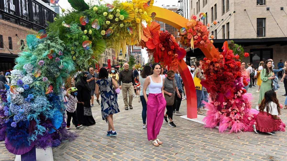 What To Do in NYC: L.E.A.F. Flower Festival Begins June 10 in