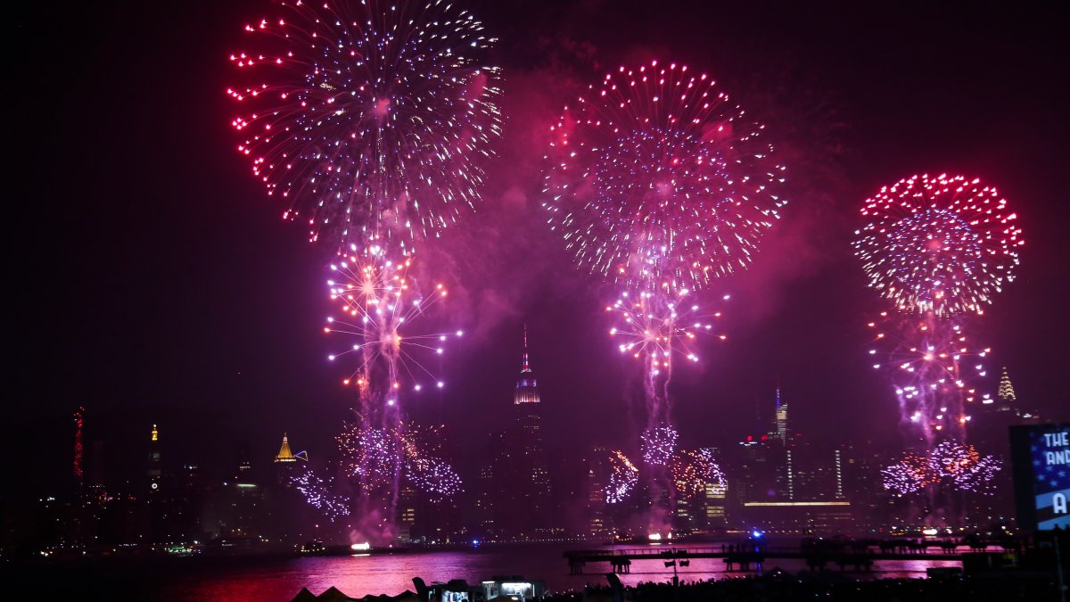 4th of July Fireworks Near Me Where to Watch NYC Show NBC New York