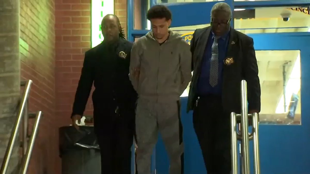 Son of Bronx Deli Owner Sentenced to 19 Years for Deadly Stabbing of Customer In Shop - Vimarsana News