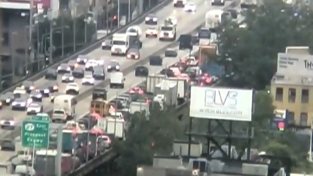 Belt Parkway man charged for allegedly staging crash in apparent