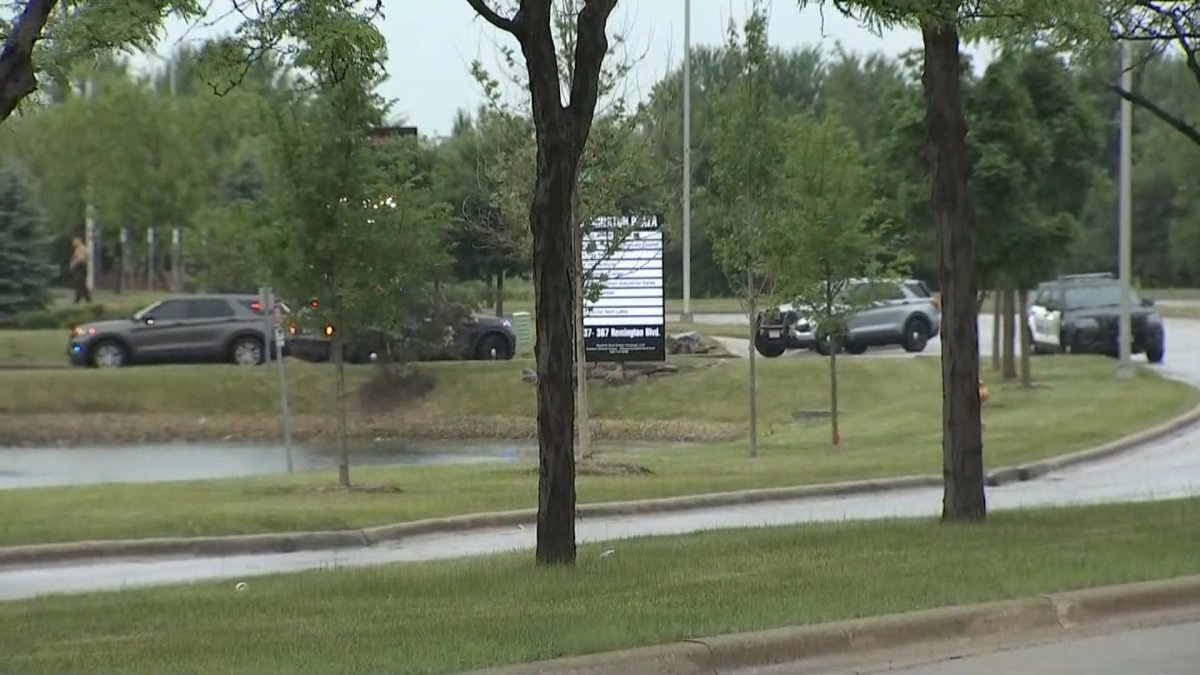Police Investigate Shooting at Bolingbrook WeatherTech – NBC New York - Vimarsana News