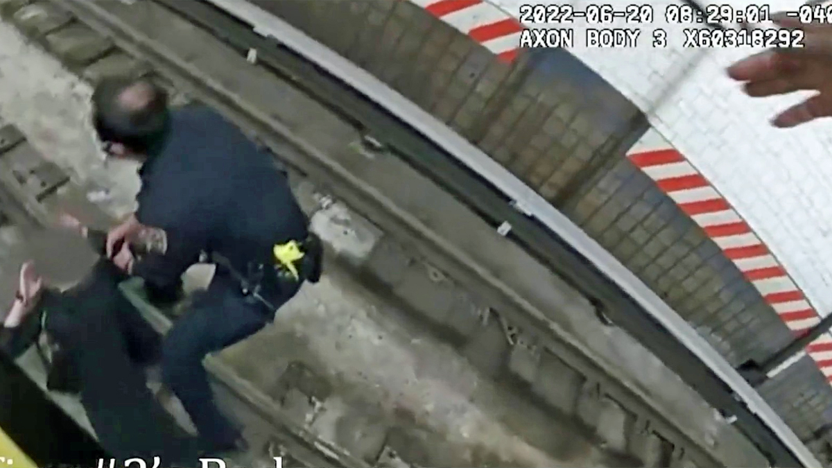 Brooklyn Adult Rescued After Fall on Subway Tracks in Bay Ridge NBC