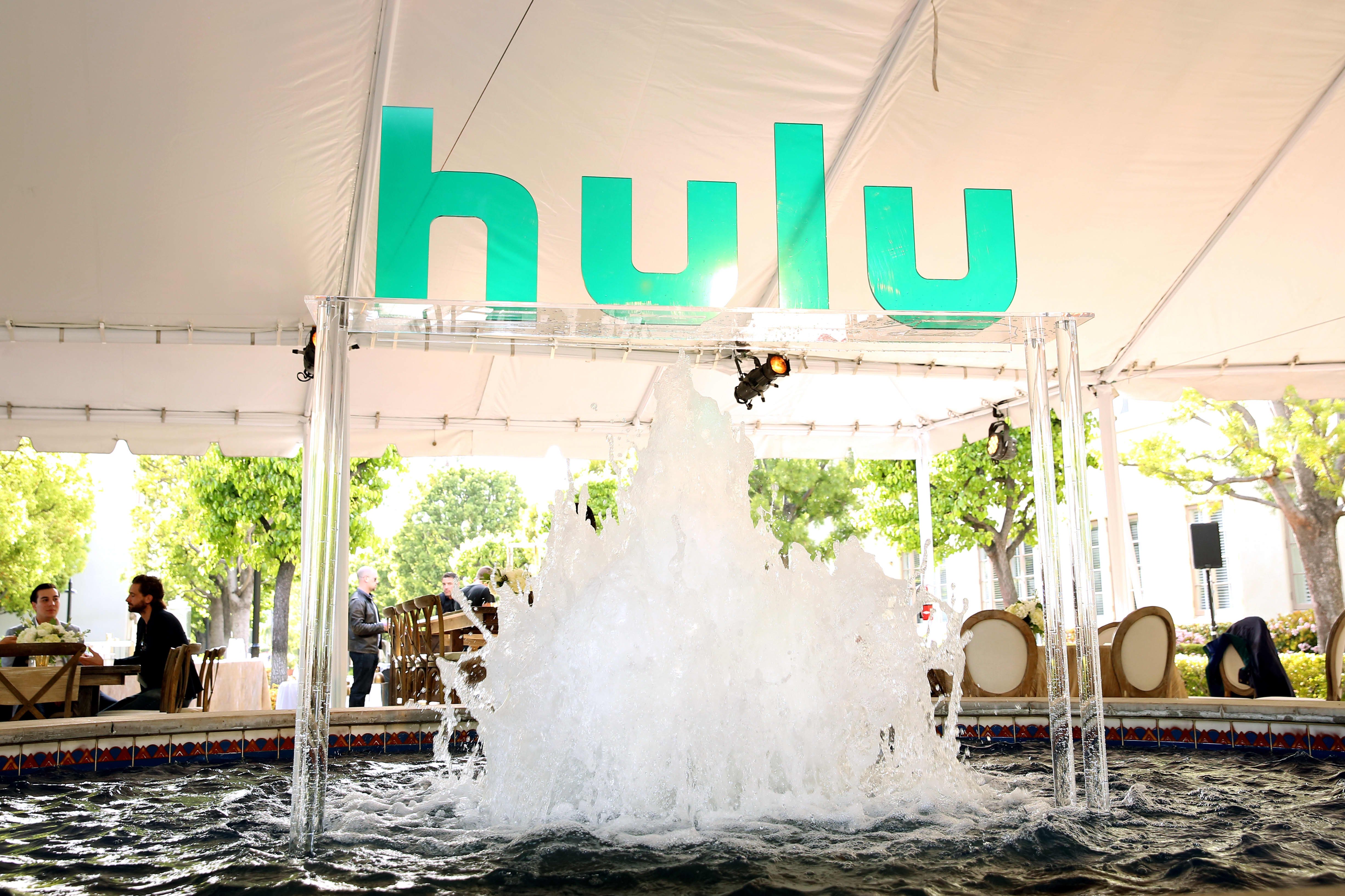 Hulu Is Facing an Existential Crisis as Disney Approaches a 2024 Deadline to Buy Comcast's 33% Stake - Vimarsana News