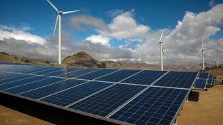 LADWPs Pine Tree Wind Farm and Solar Power Plant in the Tehachapi Mountains on Tuesday, March 23, 2021 in Kern County, CA.