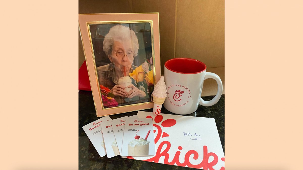 Chick-fil-A's 'Sweet' Gesture to Family of Late Grandmother Who Loved Peach Milkshakes – NBC New York - Vimarsana News