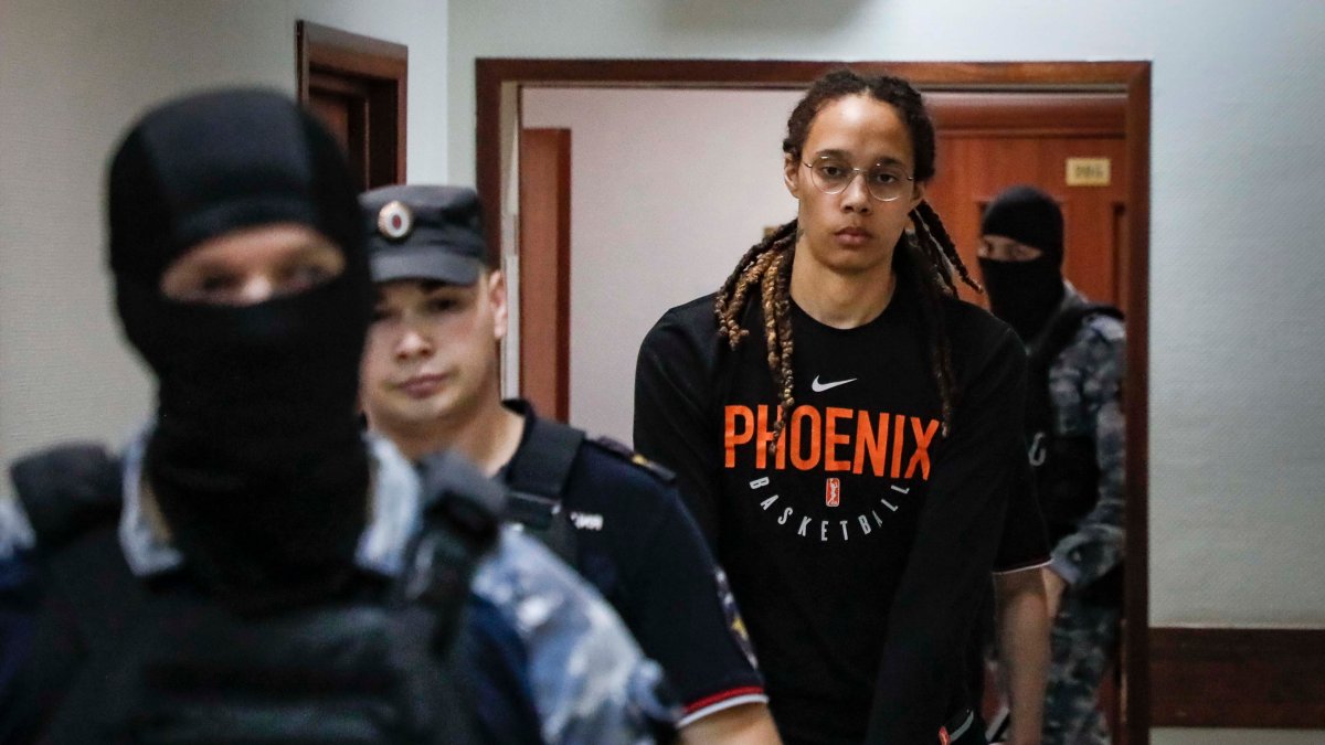 Basketball community reacts to Brittney Griner’s prison sentence NBC