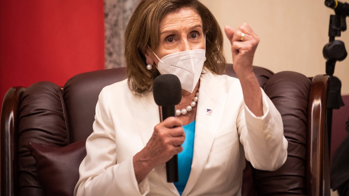 U.S. House Speaker Nancy Pelosi Meets Taiwan's President Despite China's Warnings - Vimarsana News