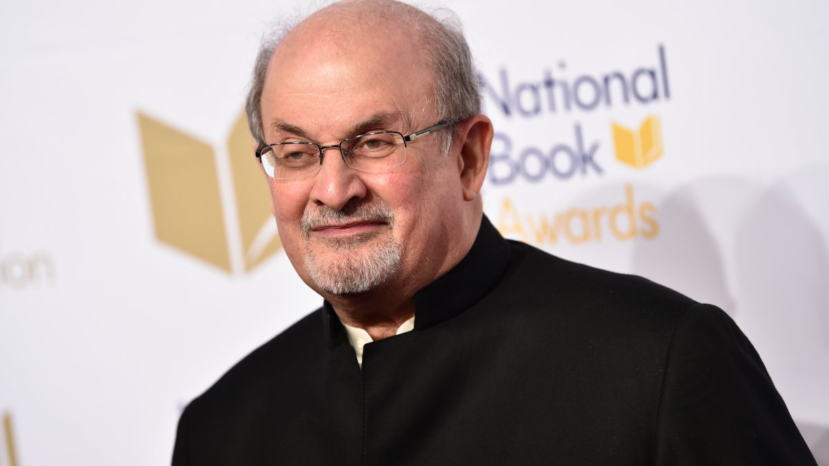 6 Months After Stabbing, Salman Rushdie Is Back, and He Doesn’t Want Your Pity