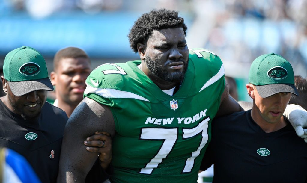 NEW weight revealed for Jets OL Mekhi Becton 