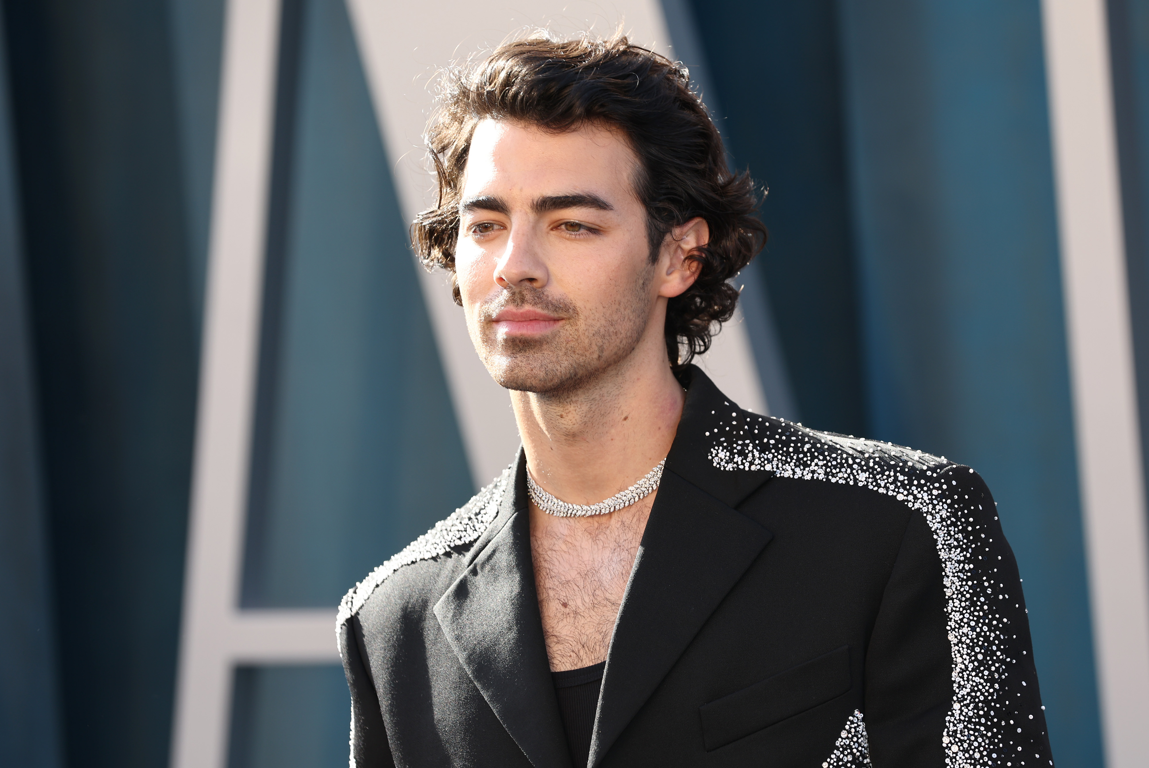 Joe Jonas Wears Wedding Ring Amid Sophie Turner Divorce Reports
