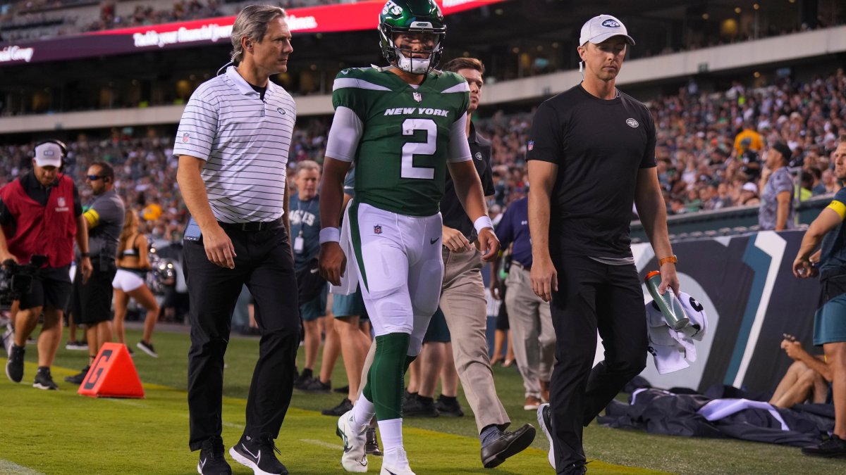 Jets QB Zach Wilson Works Out, Named Captain, Could Start In Week 1